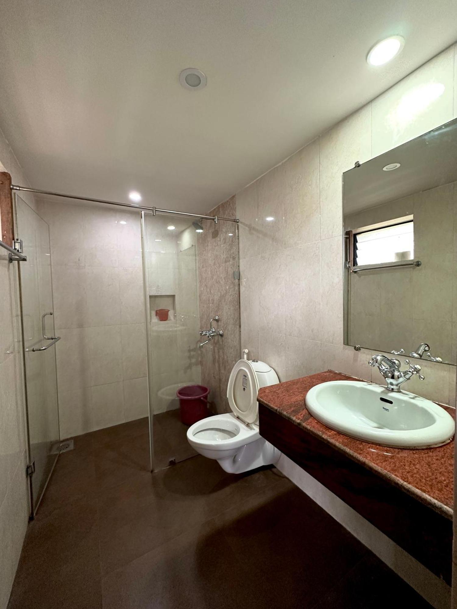 Hotel Riverside 바가 외부 사진
